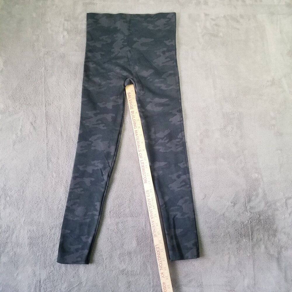 SPANX Leggings Womens Gray Black Size Small Camoflauge Camo Stretch - Picture 9 of 10